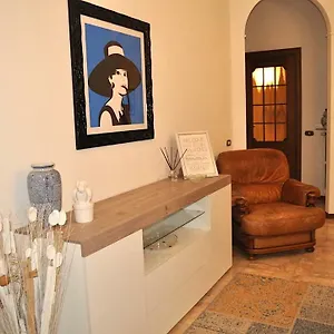 La Casa Di Sarita Italie